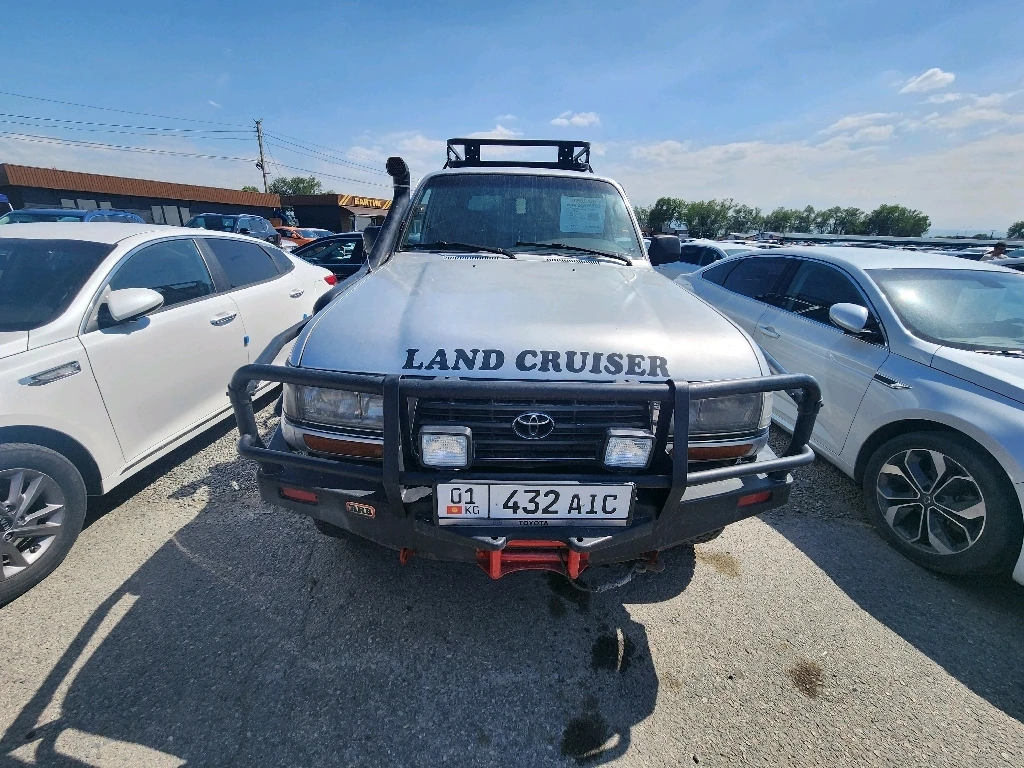 toyota land crusier 100