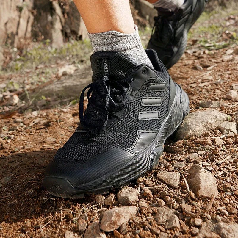 Adidas Tracefinder