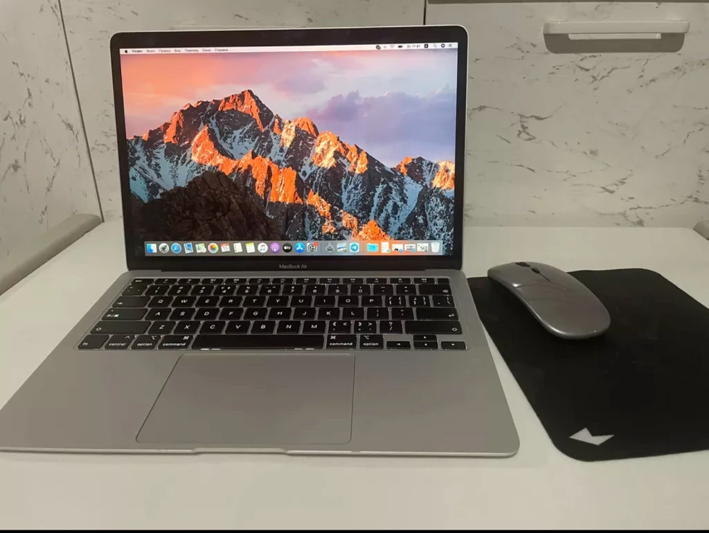 MacBook Air 2020 года