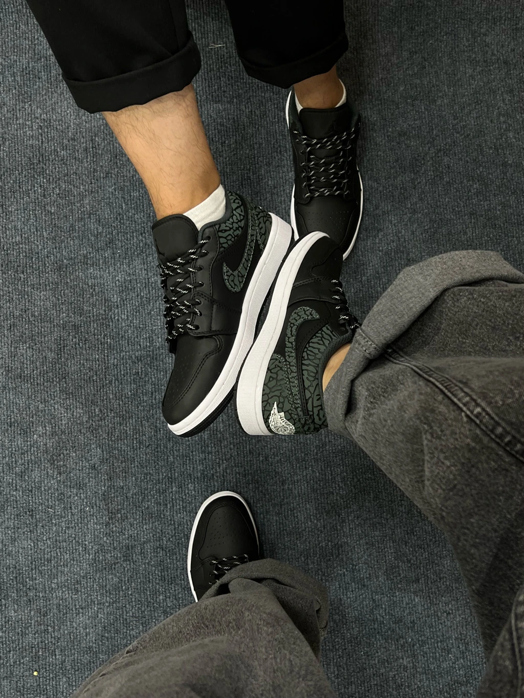 Air Jordan 1 low
