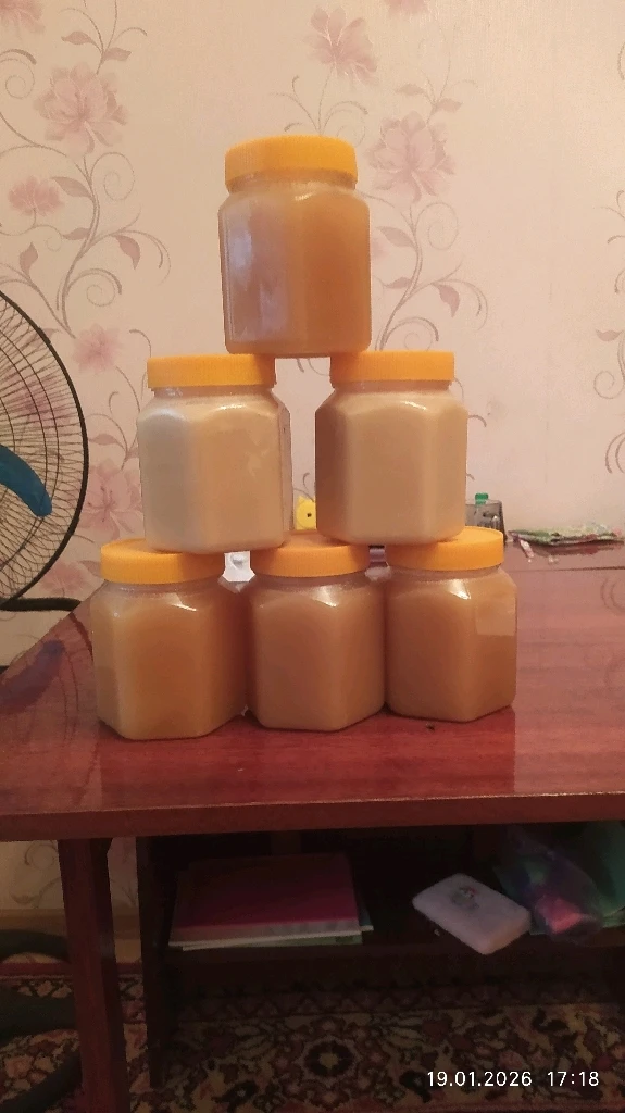 продаю мёд горный чистый 100%