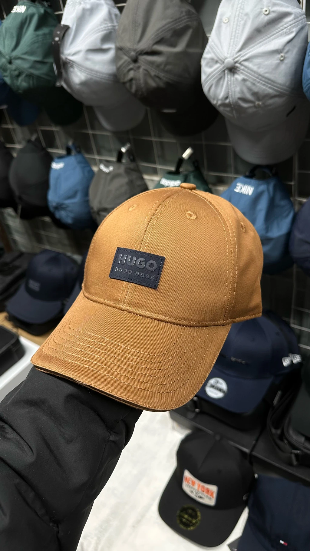 BOSS КЕПКИ