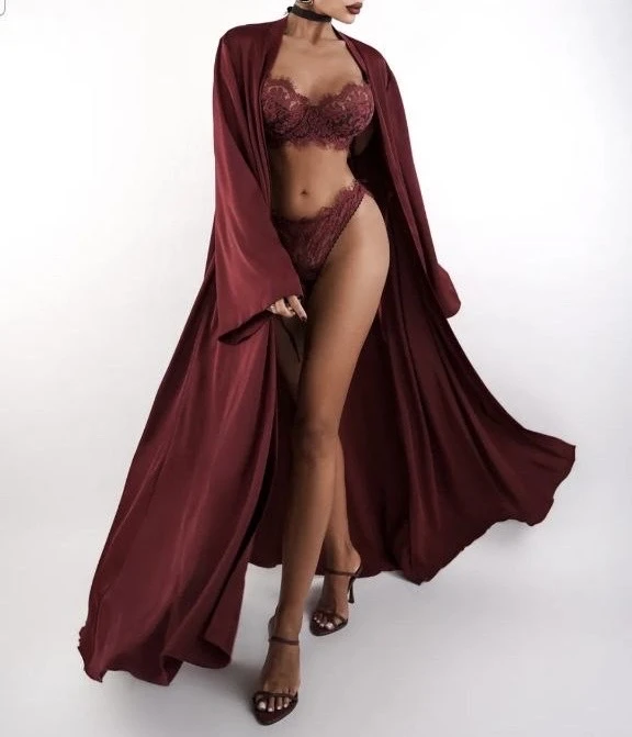 Eva_lace